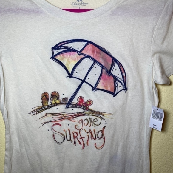 𝅺DISNEY Parks Minnie gone surfing shirt size-S‎ - Picture 2 of 5